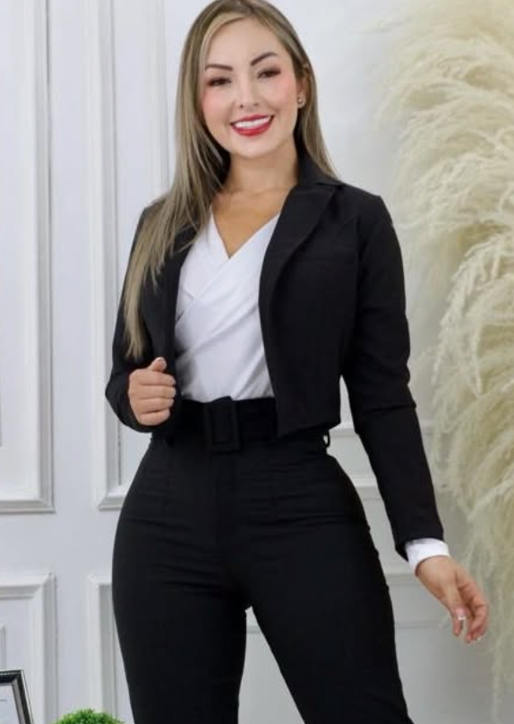 Cropped blazer